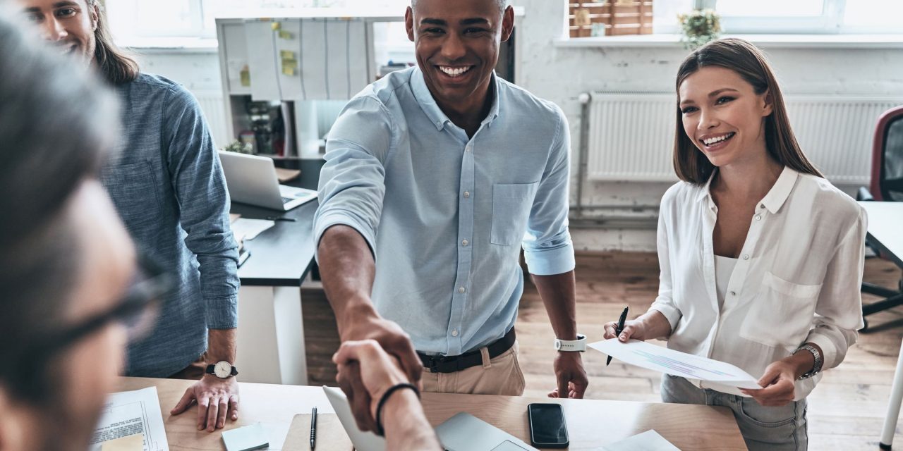 Marketing Digital, Como fazer Marketing Digital, Como ganhar dinheiro na Internet, Vendas na internet, Renda na Internet